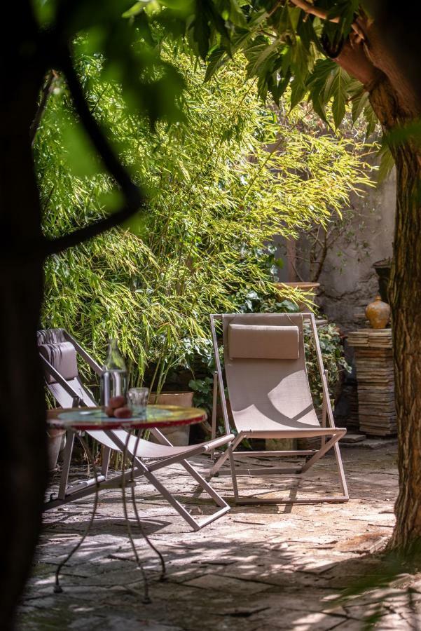 Maison Xixe Et Jardin En Intramuros Awinion Zewnętrze zdjęcie